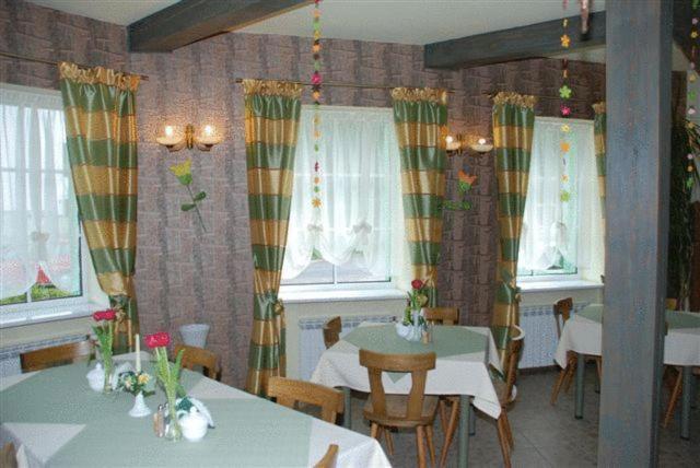 Hotel Alicja Лодзь Экстерьер фото